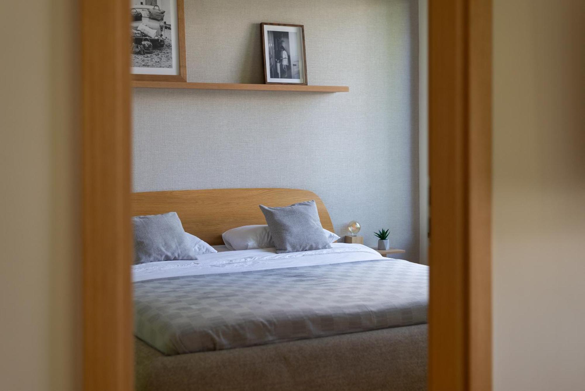 2 Bedroom Apt, 2 Garage Spots & Balconies, Self Check-In, By Cohost دروسكينينكاي المظهر الخارجي الصورة